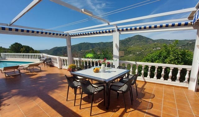 4 soverom Finca/Herregård til salgs i Torrox med garasje - € 599 000 (Ref: 9763531)