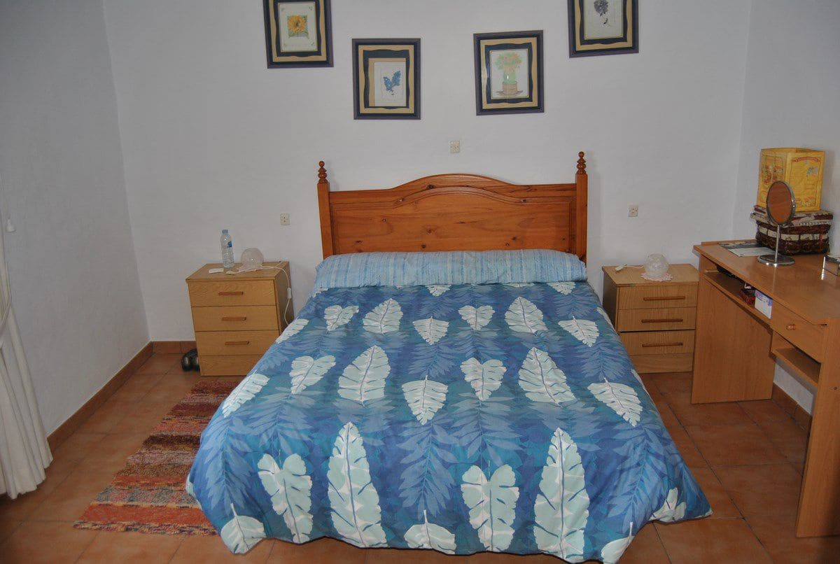 4 soverom Hus til salgs i Competa med garasje - € 148 500 (Ref: 9777742)