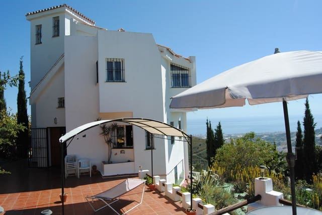 3 chambre Finca/Maison de Campagne à vendre à Torrox - 850 000 € (Ref: 9777743)