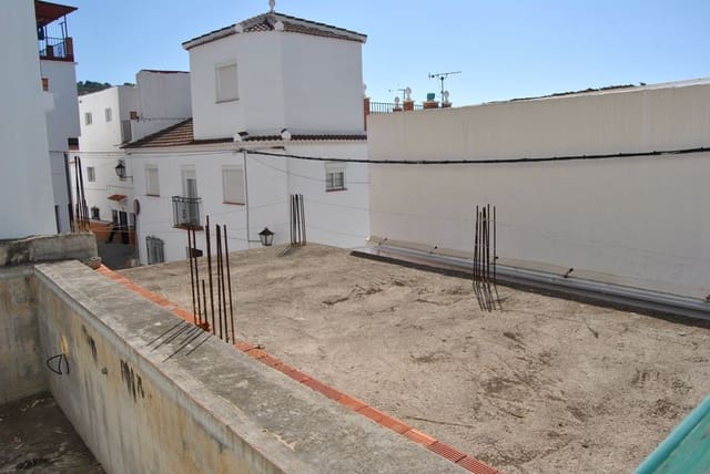 Garagem para venda em Cómpeta - 67 000 € (Ref: 9777744)