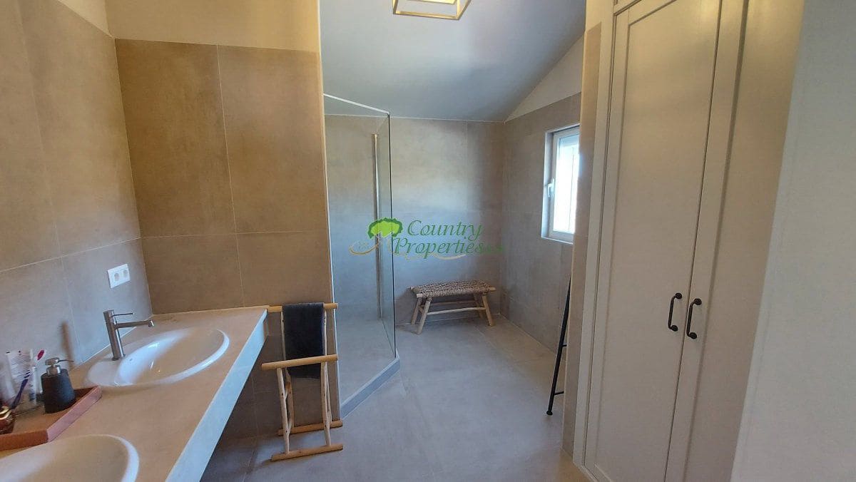 7 sypialnia Biznes na sprzedaż w Competa - 1 285 000 € (Ref: 9777747)