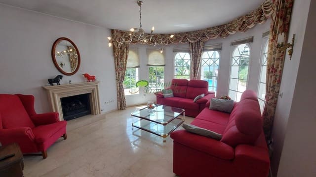 Finca/Casa Rural de 4 habitaciones en Arenas en venta con garaje - 579.000 € (Ref: 9783077)