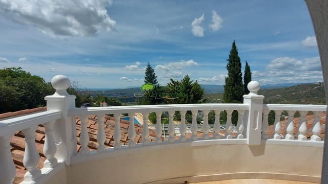 Finca/Casa Rural de 4 habitaciones en Arenas en venta con garaje - 579.000 € (Ref: 9783077)