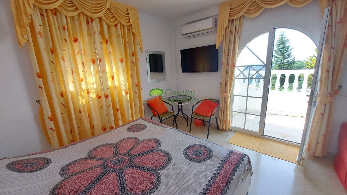 4 soveværelse Finca/Landehus til salg i Arenas med garage - € 579.000 (Ref: 9783077)