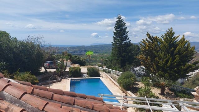 Finca/Casa Rural de 4 habitaciones en Arenas en venta con garaje - 579.000 € (Ref: 9783077)