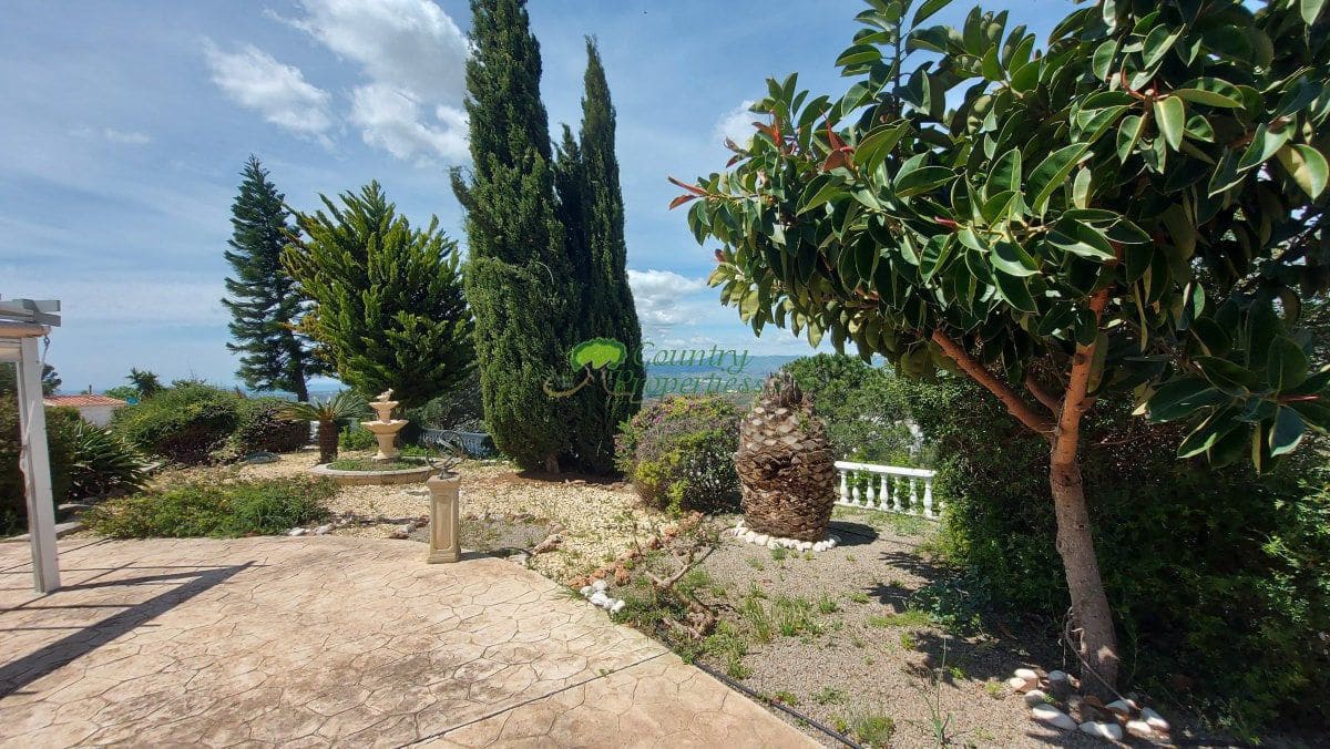 4 soveværelse Finca/Landehus til salg i Arenas med garage - € 579.000 (Ref: 9783077)