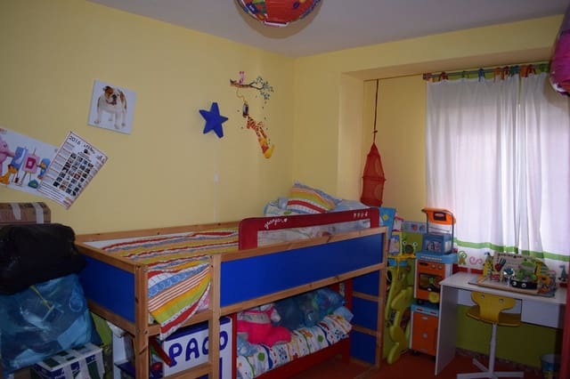 3 bedroom Townhouse for sale in Torrox with garage - € 212,000 (Ref: 9804073)