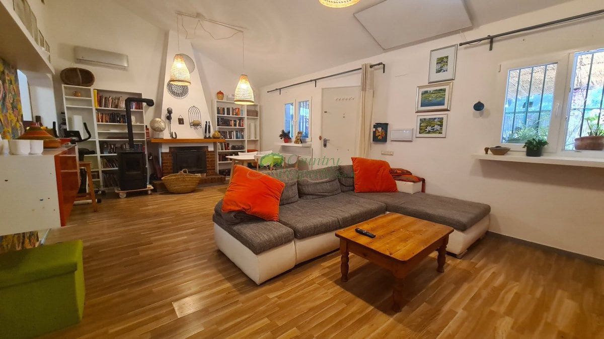 4 Zimmer Finca/Landgut zu verkaufen in Competa - 315.000 € (Ref: 9817780)