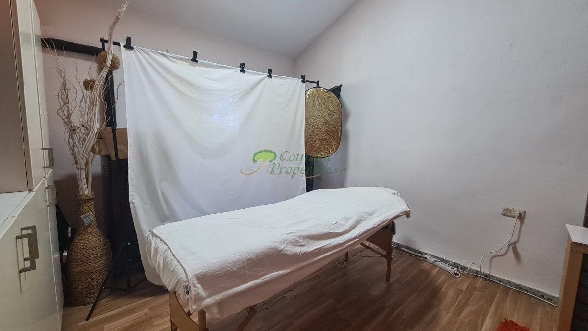 4 Zimmer Finca/Landgut zu verkaufen in Competa - 315.000 € (Ref: 9817780)