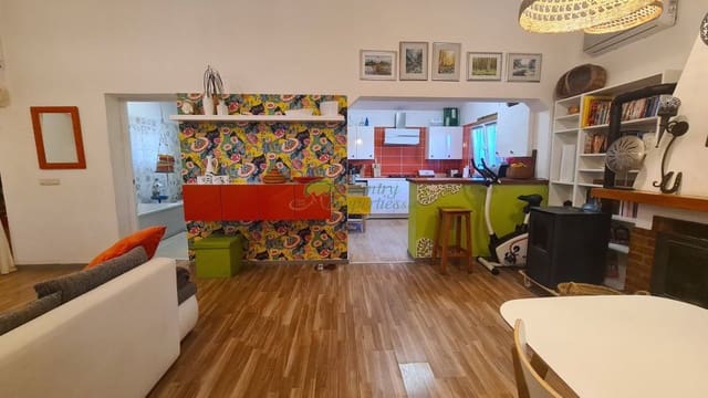 4 Zimmer Finca/Landgut zu verkaufen in Cómpeta - 315.000 € (Ref: 9817780)