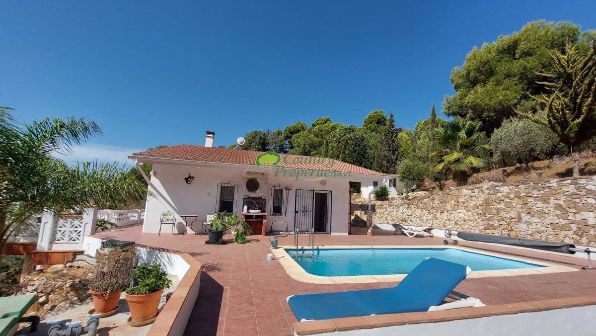 3 bedroom Finca/Country House for sale in Competa - € 459,000 (Ref: 9842681)