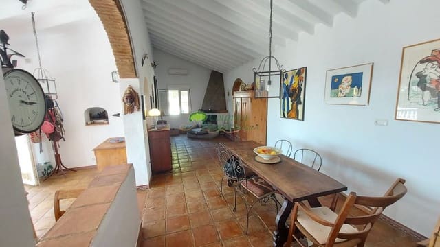 Finca/Casa Rural de 3 habitaciones en Cómpeta en venta - 459.000 € (Ref: 9842681)