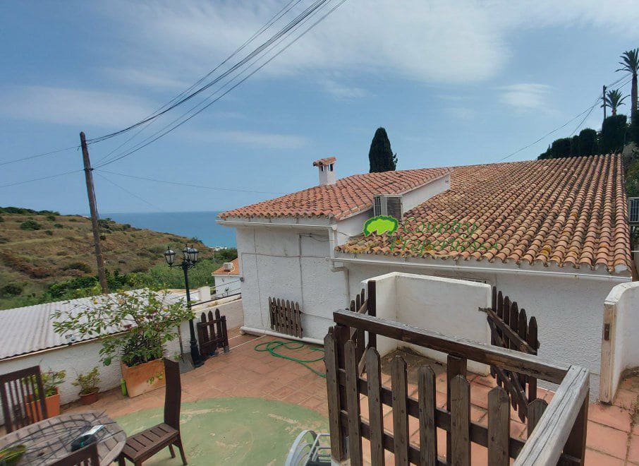 3 bedroom Villa for sale in Torrox - € 449,000 (Ref: 9845088)