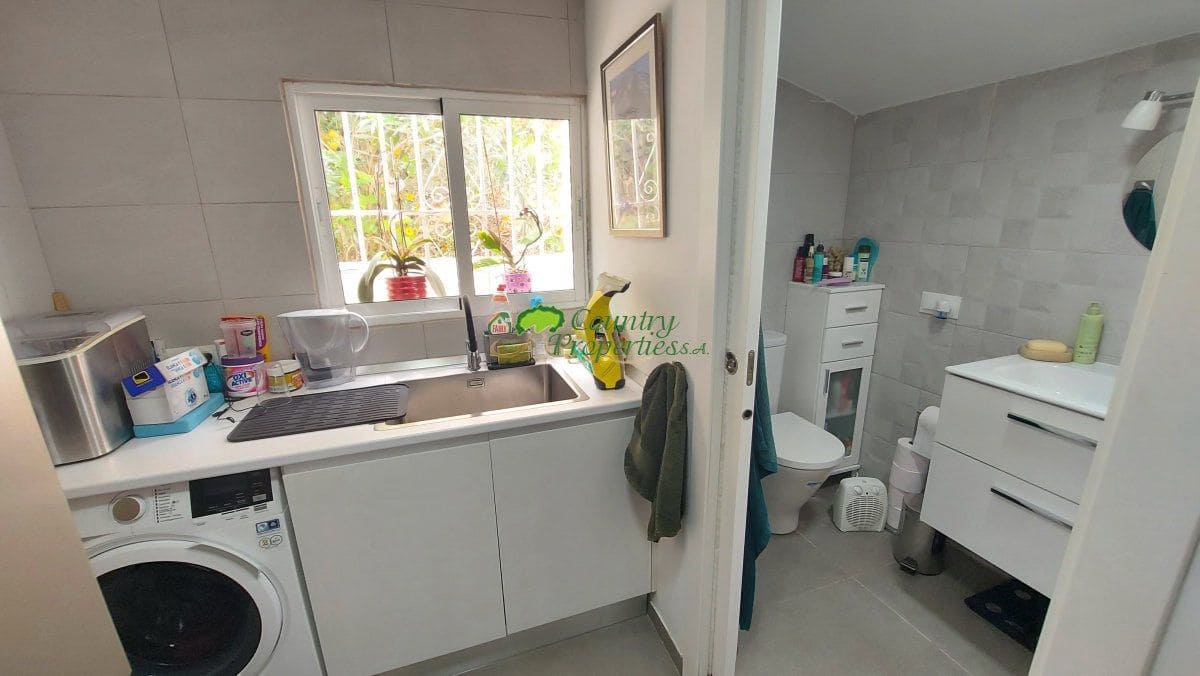 3 bedroom Villa for sale in Torrox - € 449,000 (Ref: 9845088)