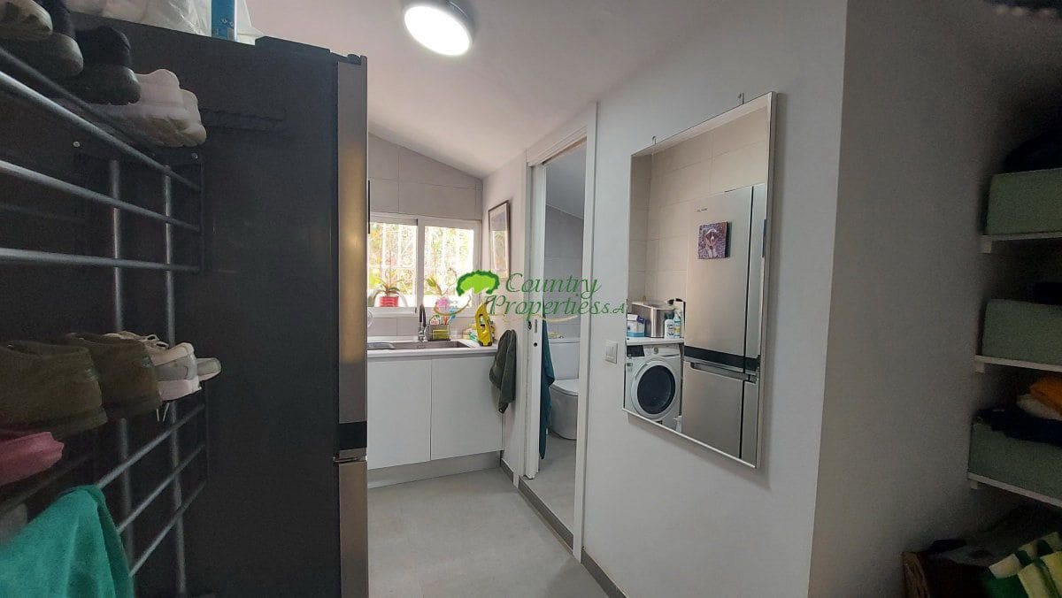 3 bedroom Villa for sale in Torrox - € 449,000 (Ref: 9845088)