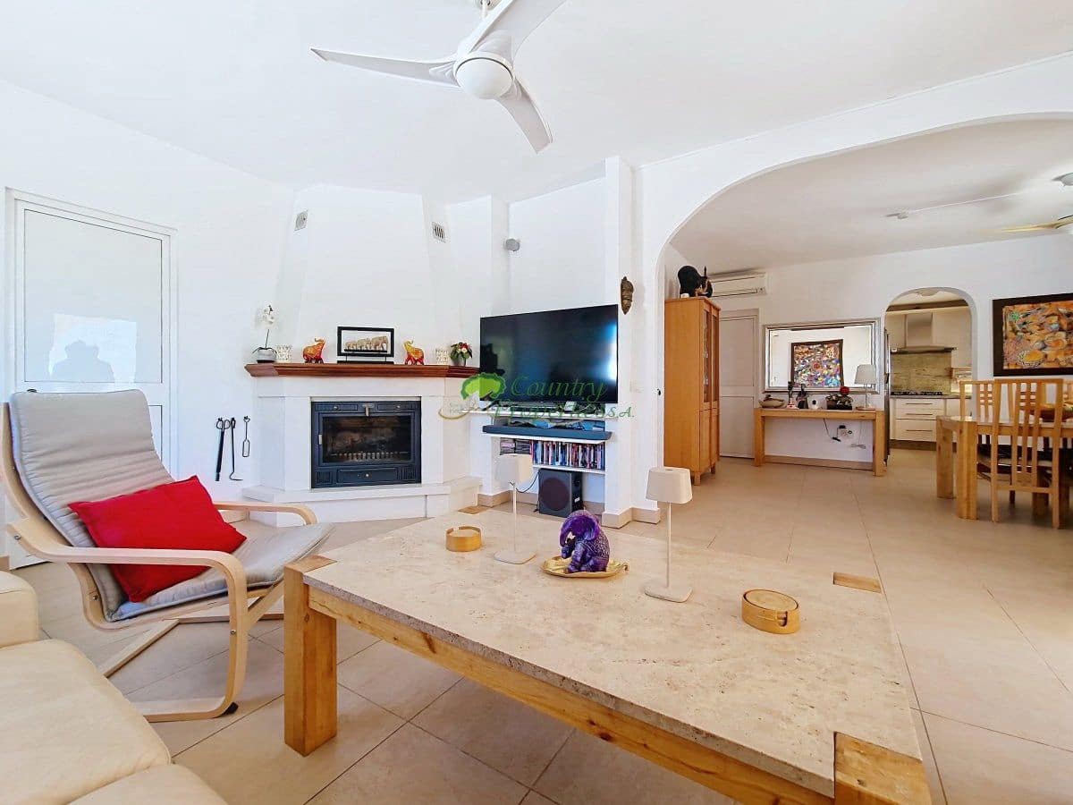 4 camera da letto Finca/Casa di Campagna in vendita in Velez-Malaga con garage - 890.000 € (Rif: 9855064)