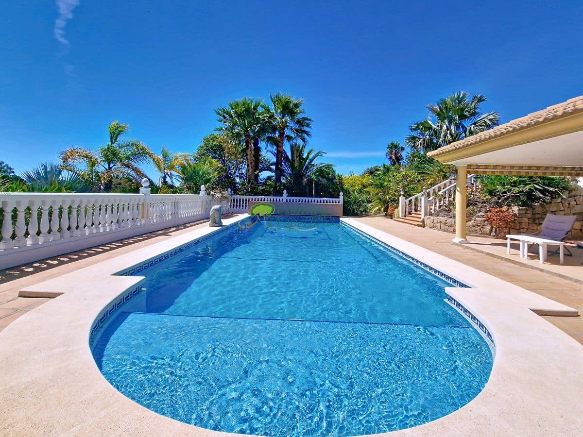 4 camera da letto Finca/Casa di Campagna in vendita in Velez-Malaga con garage - 890.000 € (Rif: 9855064)