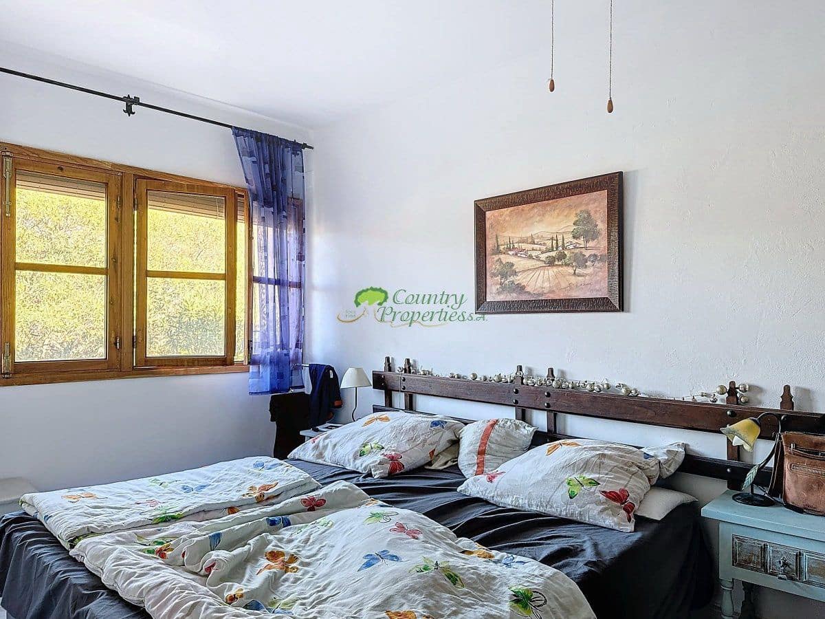 8 Zimmer Finca/Landgut zu verkaufen in Sedella mit Garage - 695.000 € (Ref: 9857515)