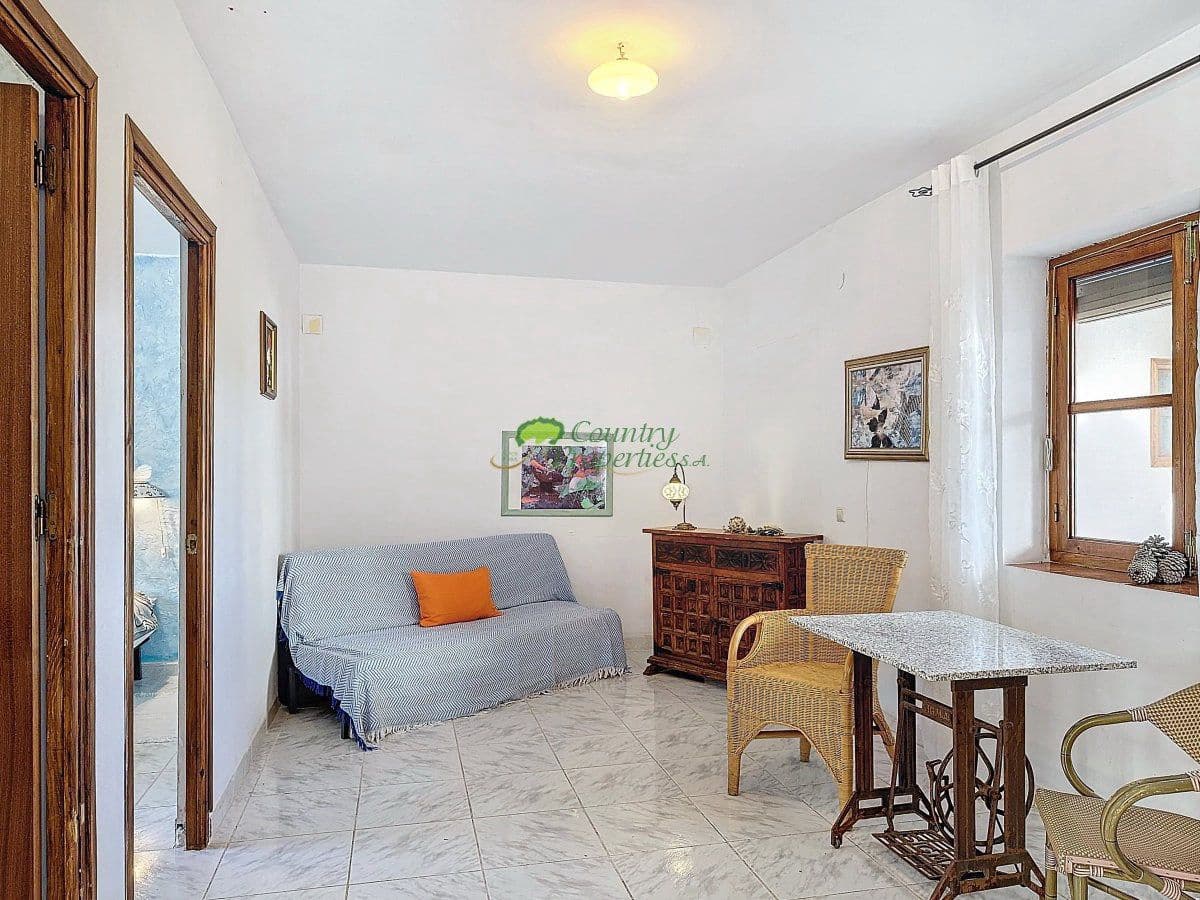 8 Zimmer Finca/Landgut zu verkaufen in Sedella mit Garage - 695.000 € (Ref: 9857515)