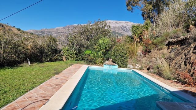 8 Zimmer Finca/Landgut zu verkaufen in Sedella mit Garage - 695.000 € (Ref: 9857515)