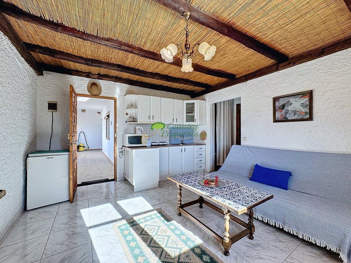 8 Zimmer Finca/Landgut zu verkaufen in Sedella mit Garage - 695.000 € (Ref: 9857515)