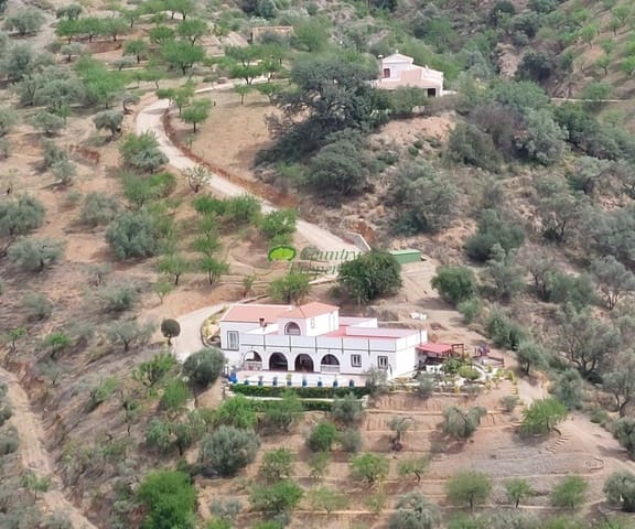 4 chambre Finca/Maison de Campagne à vendre à Sedella avec garage - 415 000 € (Ref: 9861621)