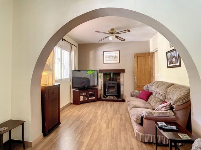 4 chambre Finca/Maison de Campagne à vendre à Sedella avec garage - 415 000 € (Ref: 9861621)