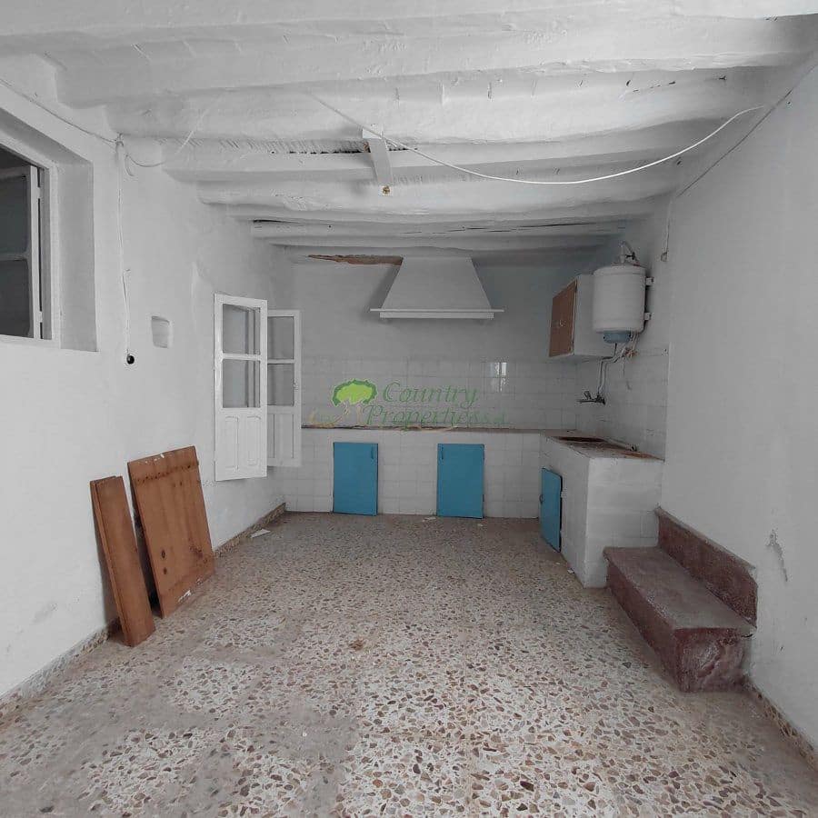 3 quarto Casa em Banda para venda em Canillas de Albaida - 98 000 € (Ref: 9861622)