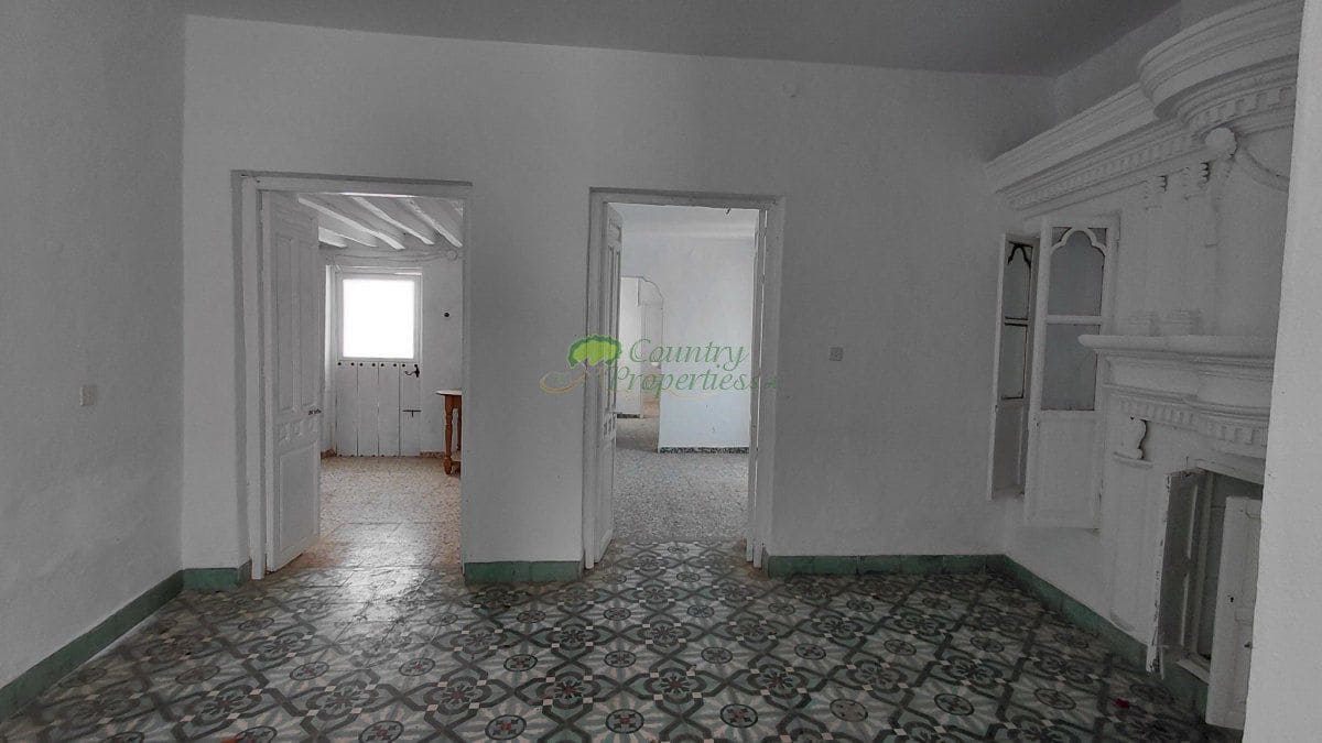3 quarto Casa em Banda para venda em Canillas de Albaida - 98 000 € (Ref: 9861622)
