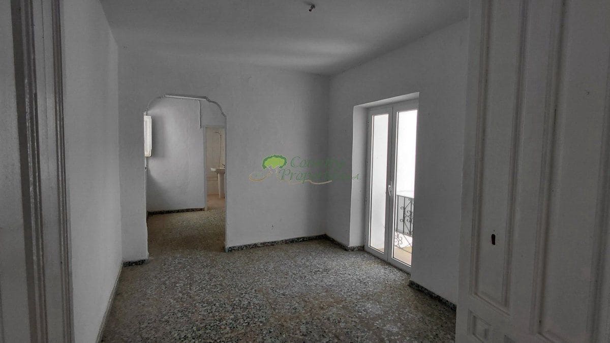 3 quarto Casa em Banda para venda em Canillas de Albaida - 98 000 € (Ref: 9861622)