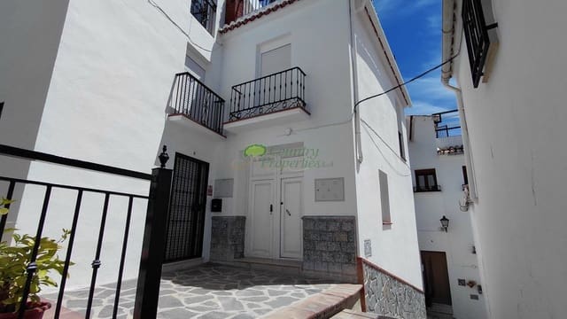 3 quarto Casa em Banda para venda em Canillas de Albaida - 98 000 € (Ref: 9861622)