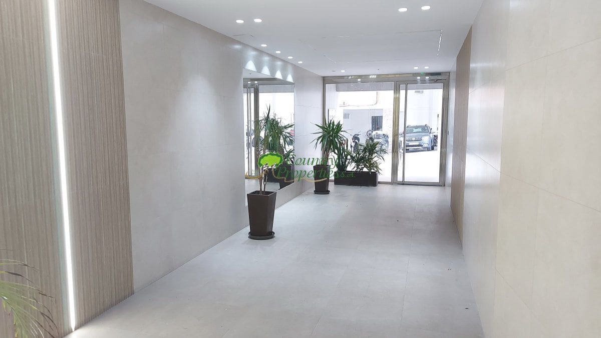1 slaapkamer Appartement te koop in Almunecar - € 165.000 (Ref: 9868293)