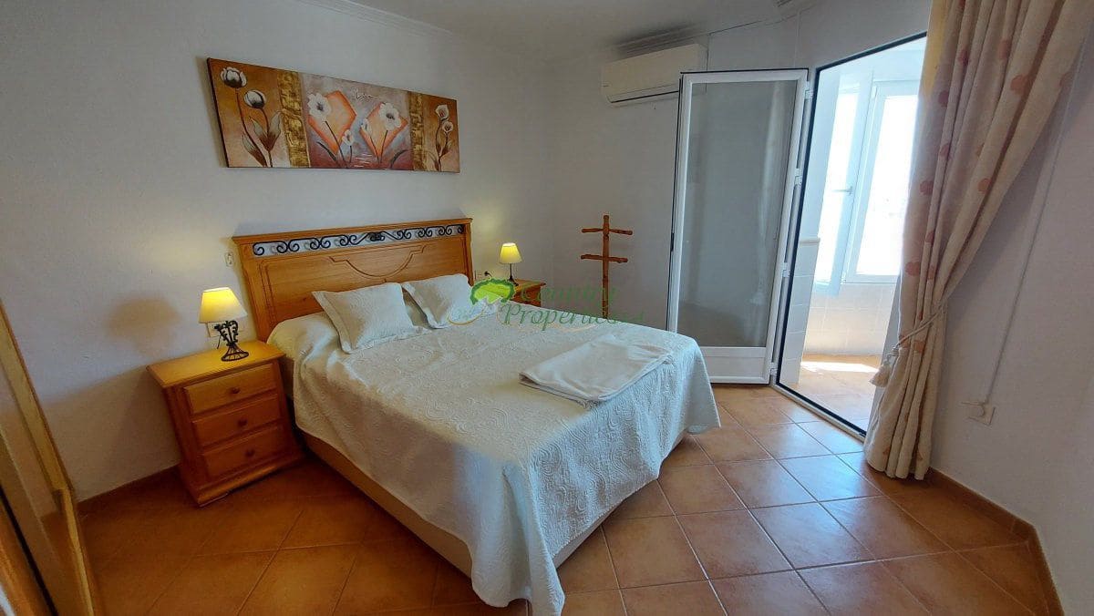 Appartement de 1 chambre à louer à Torrox avec piscine - 830 € (Ref: 9868294)