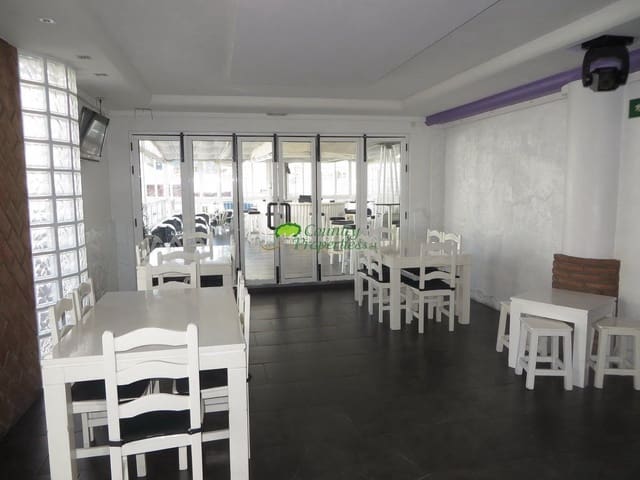1 quarto Empresa para venda em Cómpeta - 375 000 € (Ref: 9878120)