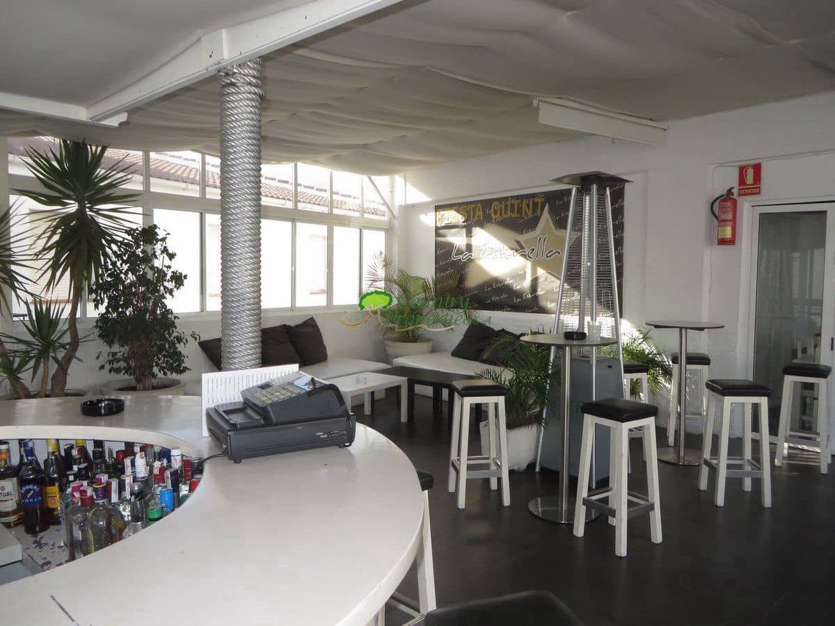 1 quarto Empresa para venda em Competa - 375 000 € (Ref: 9878120)