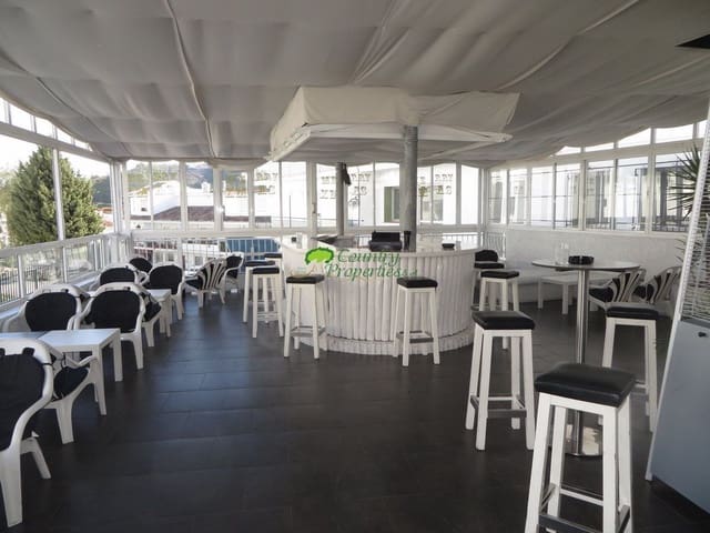 1 quarto Empresa para venda em Cómpeta - 375 000 € (Ref: 9878120)