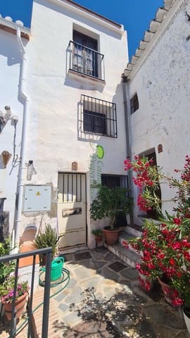 1 quarto Casa em Banda para venda em Canillas de Aceituno - 75 000 € (Ref: 9889916)