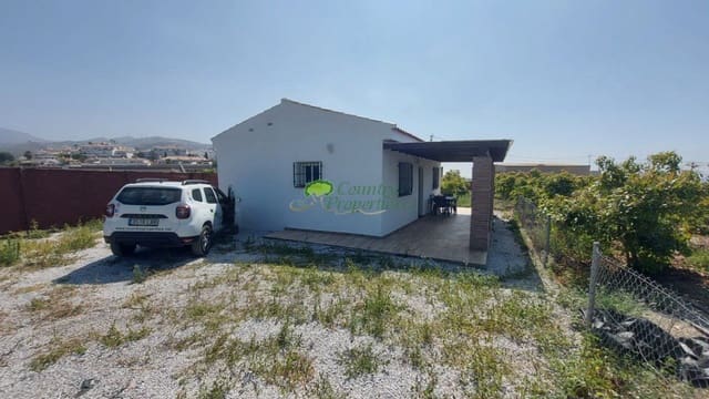 2 bedroom Finca/Country House for rent in Torrox - € 800 (Ref: 9899132)