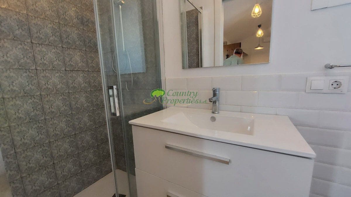 2 bedroom Finca/Country House for rent in Torrox - € 800 (Ref: 9899132)