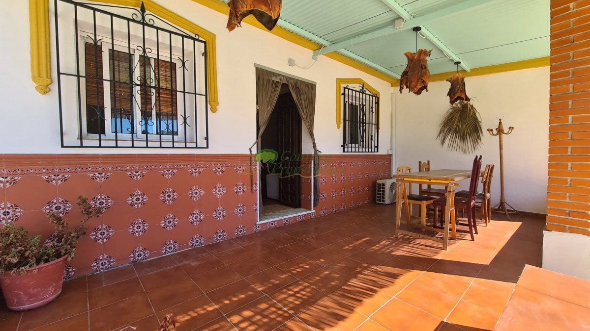 6 sypialnia Finka/Dom wiejski na sprzedaż w Triana - 399 000 € (Ref: 9915311)