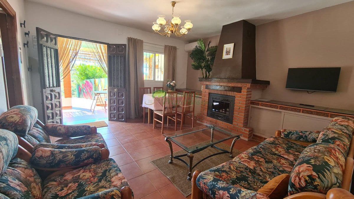 6 sypialnia Finka/Dom wiejski na sprzedaż w Triana - 399 000 € (Ref: 9915311)