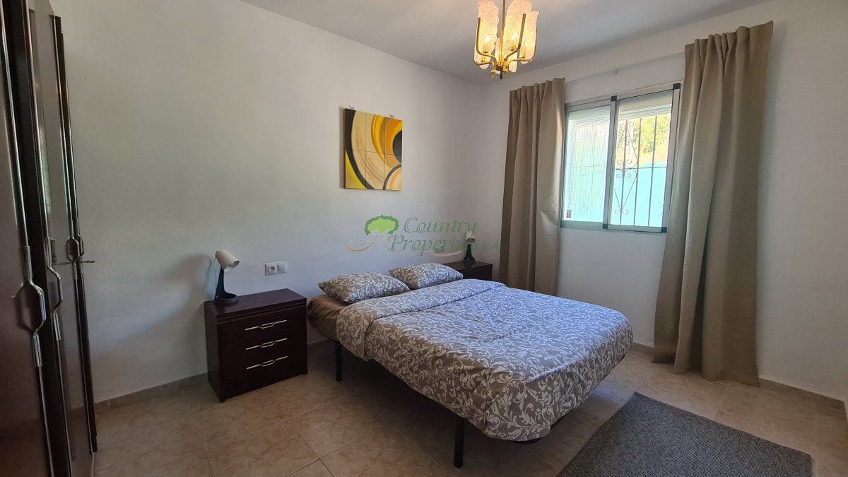 6 sypialnia Finka/Dom wiejski na sprzedaż w Triana - 399 000 € (Ref: 9915311)