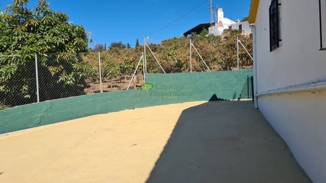 6 sypialnia Finka/Dom wiejski na sprzedaż w Triana, Vélez-Málaga - 399 000 € (Ref: 9915311)