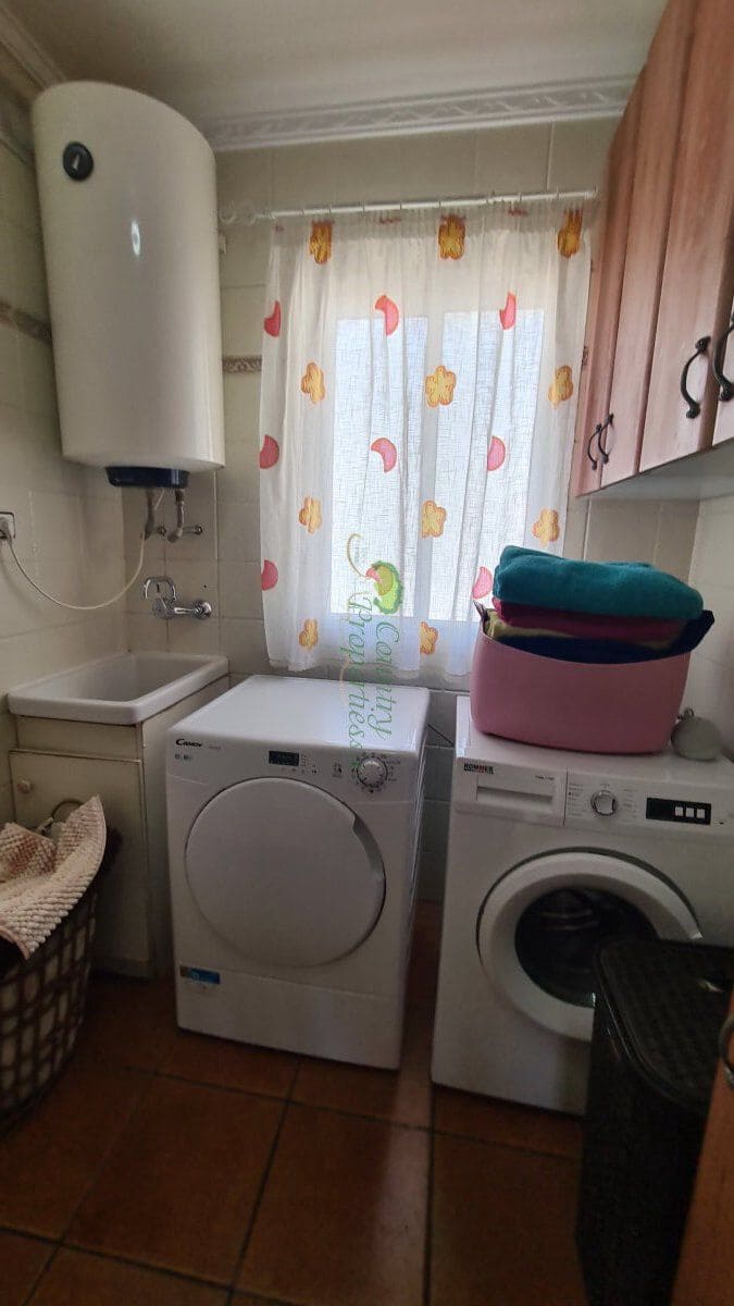 3 bedroom Townhouse for sale in Competa - € 280,000 (Ref: 9928876)