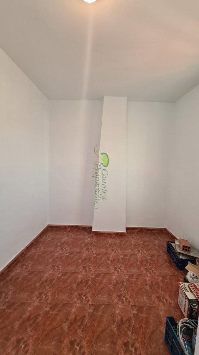 4 bedroom Townhouse for sale in Archez - € 149,000 (Ref: 9935963)