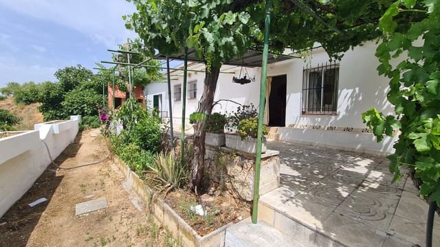 3 sovrum Finca/Hus på landet till salu i Sedella med garage - 355 000 € (Ref: 9949295)