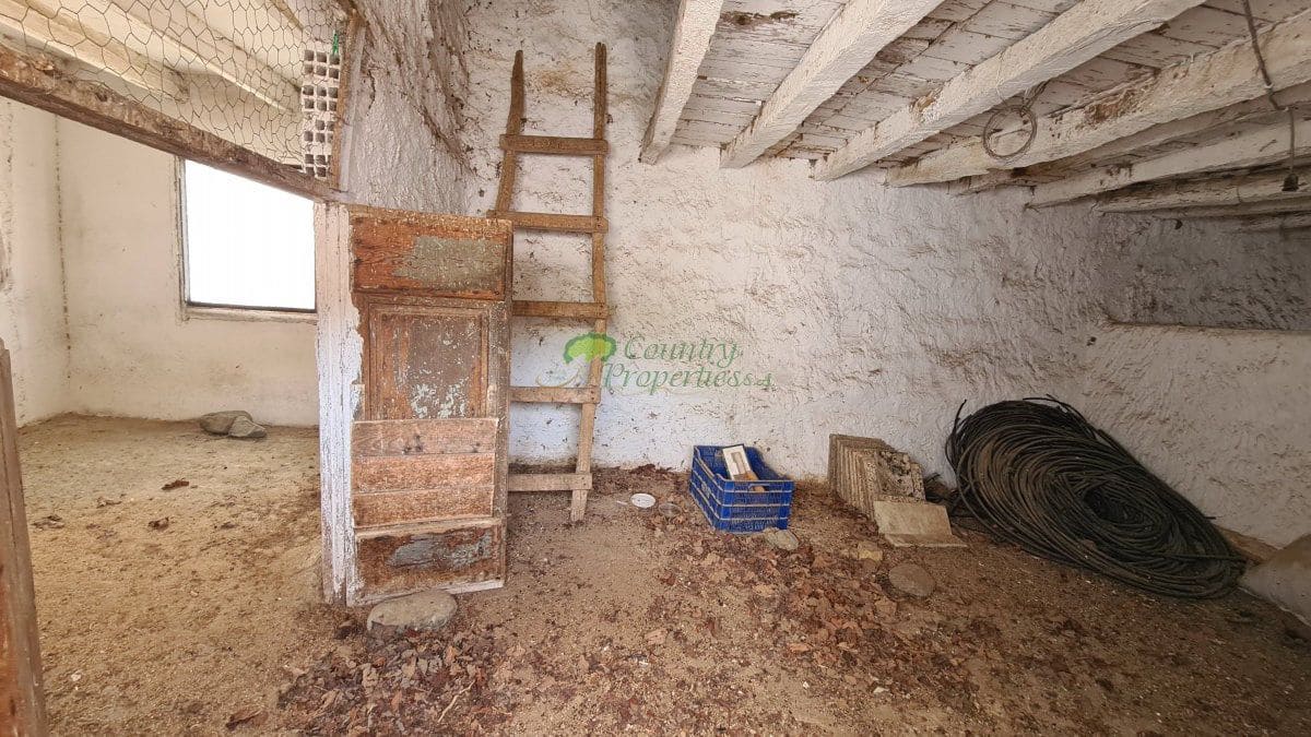 3 sovrum Finca/Hus på landet till salu i Sedella med garage - 355 000 € (Ref: 9949295)
