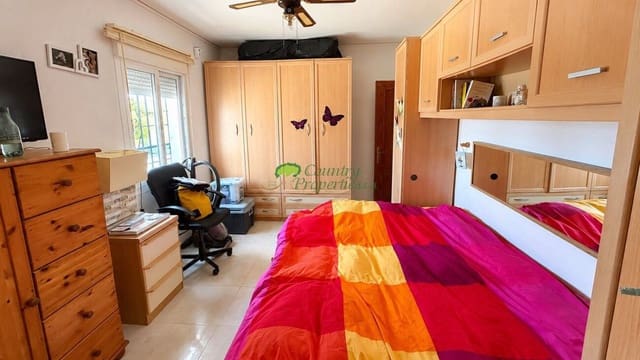 2 slaapkamer Finca/Landhuis te koop in Torrox met zwembad garage - € 420.000 (Ref: 9949296)
