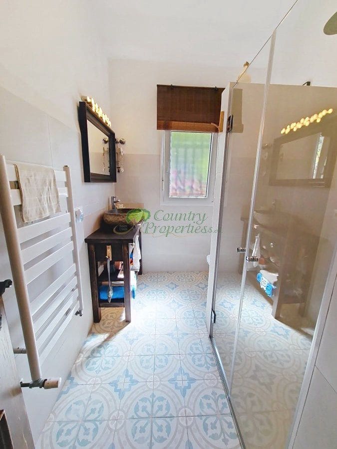 4 slaapkamer Finca/Landhuis te koop in Canillas de Aceituno met zwembad garage - € 695.000 (Ref: 9957569)