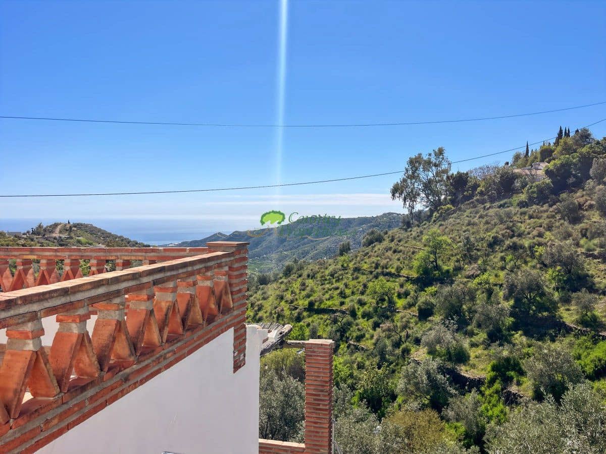 4 slaapkamer Finca/Landhuis te koop in Competa met zwembad - € 425.000 (Ref: 9959318)
